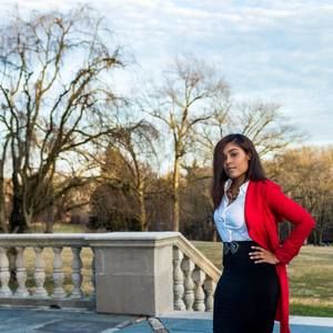 Meet your Posher, Tiffany